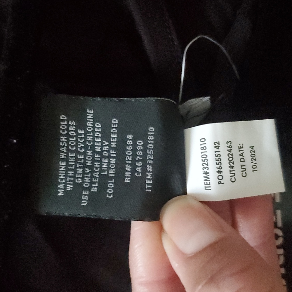 Hot Topic's Cosmic Aura Edgy Black Long Sleeve Top - Picture 8 of 9